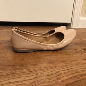 Nude ballet flats